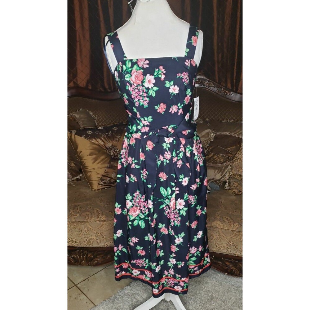 Jessica Howard dress, size 6, new